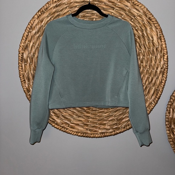 Lululemon Smooth Spacer Crop Pullover -crater blue - Picture 1 of 3